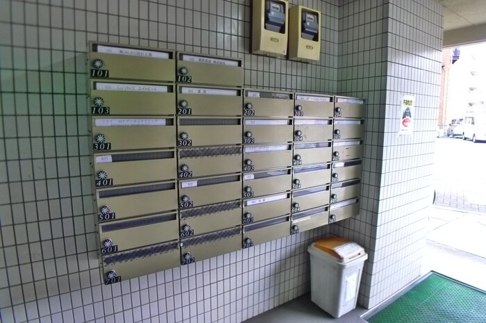 ＭＦ１０ビルの物件外観写真