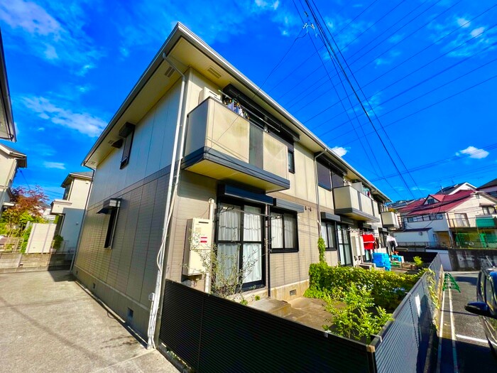 エクセル大倉山Ⅱの物件外観写真