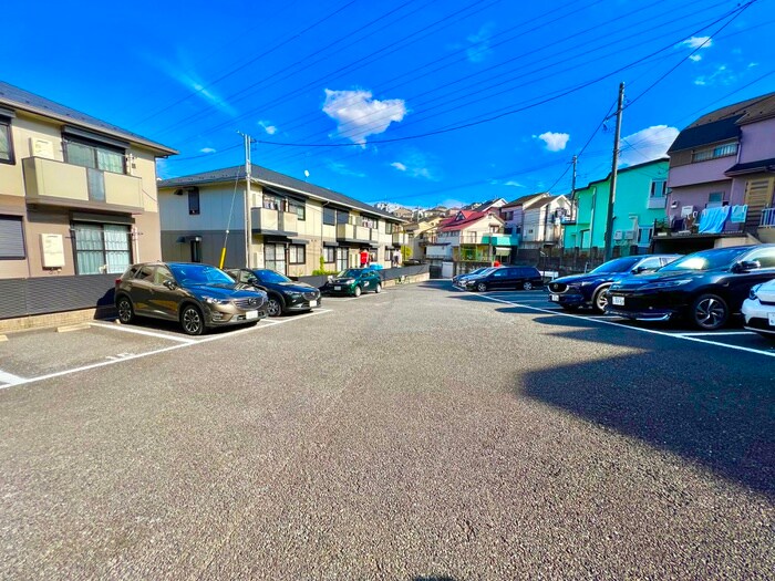 エクセル大倉山Ⅱの物件外観写真