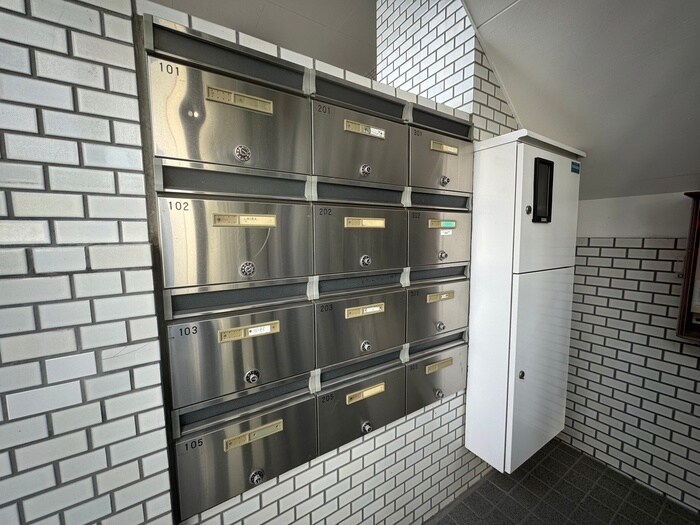 ファーストクラス鶴ケ峰(303)の物件外観写真