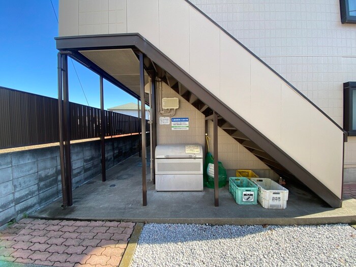 ペニ－レインの物件外観写真