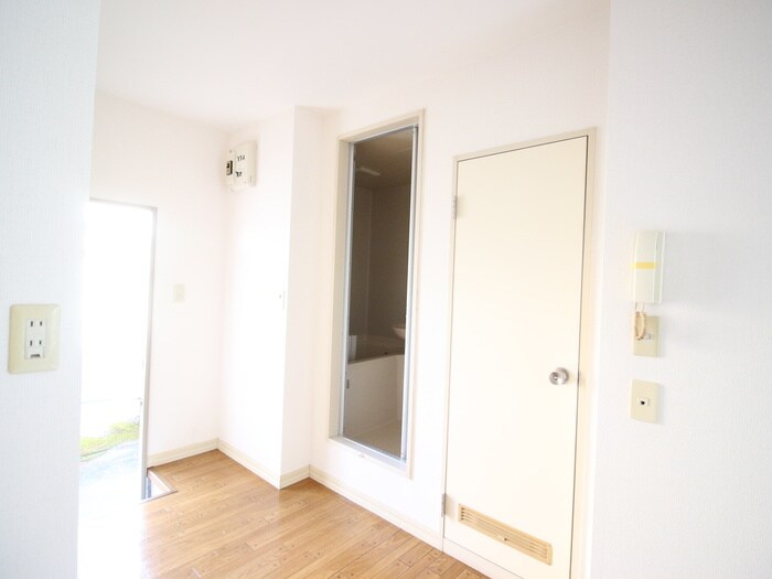マリンハイツの物件内観写真