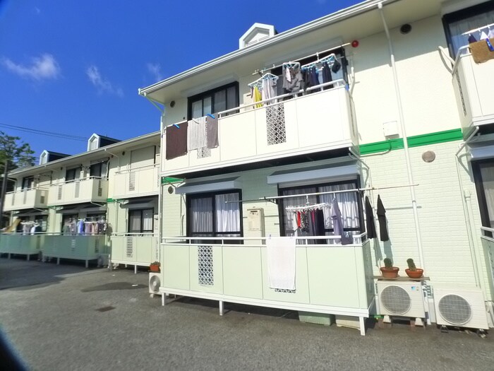 セジュール華仙の物件外観写真