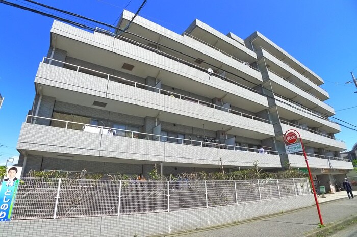 ラ・フォーレ21の物件外観写真