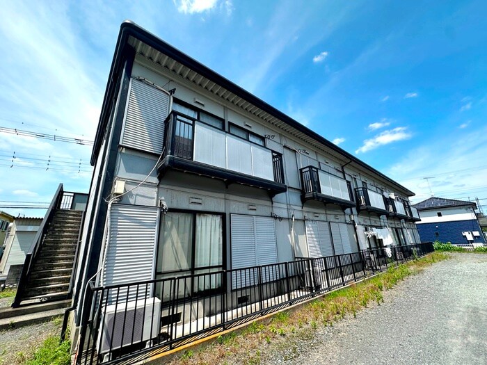 シャルムの物件外観写真