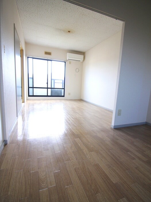 シャルムの物件内観写真