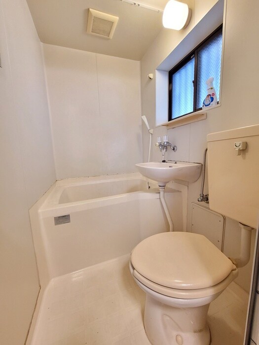 ヴェルメゾンひばりヶ丘の物件内観写真