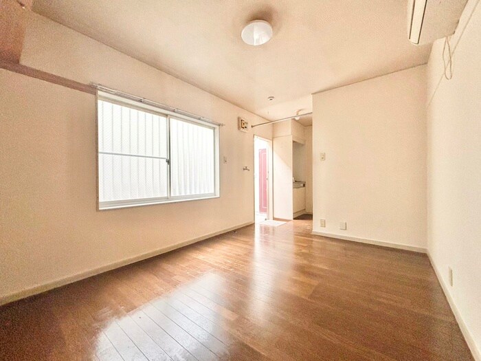 ＳＴバードの物件内観写真