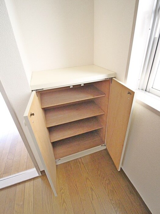 稲葉ビルの物件内観写真