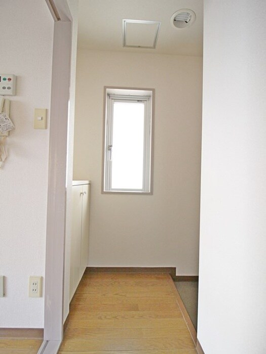 稲葉ビルの物件内観写真