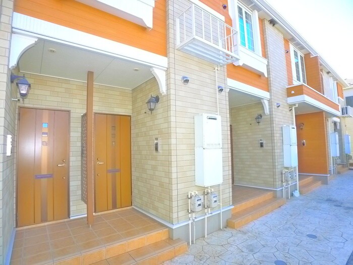 エレガンスガーデンハウスⅡの物件外観写真