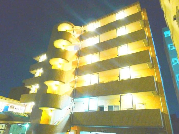 サニープレイスの物件外観写真