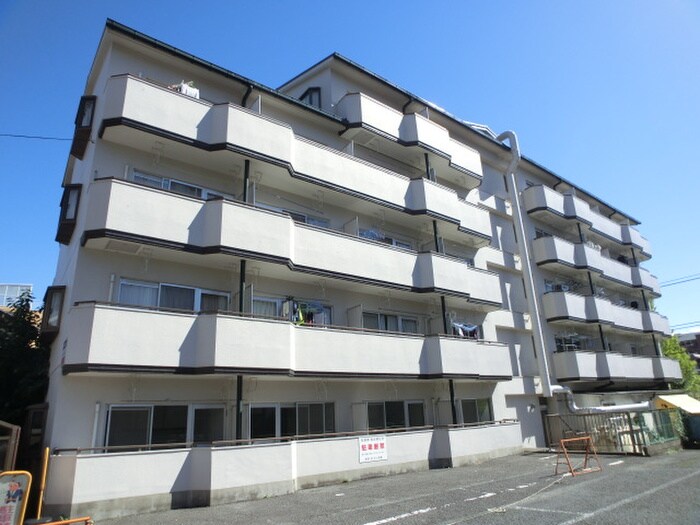 サザンヒルの物件外観写真