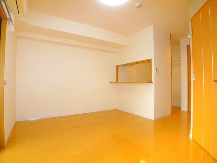 ウィッシュ・スクエア・イーストの物件内観写真