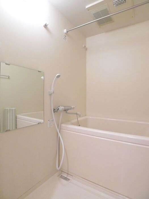 ウィッシュ・スクエア・イーストの物件内観写真