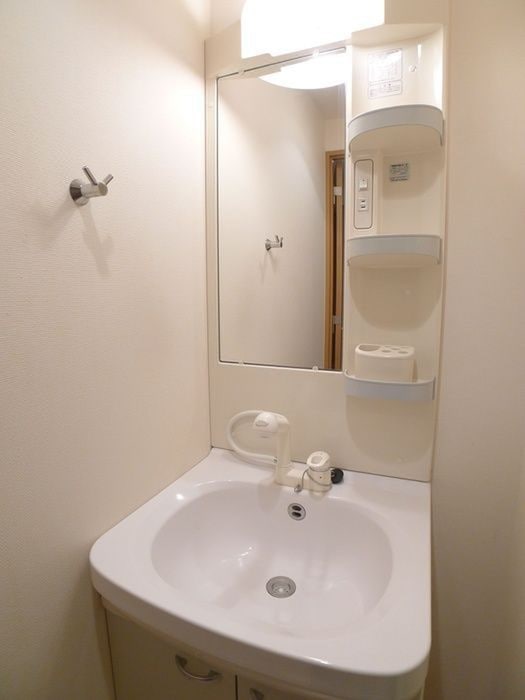 ウィッシュ・スクエア・イーストの物件内観写真