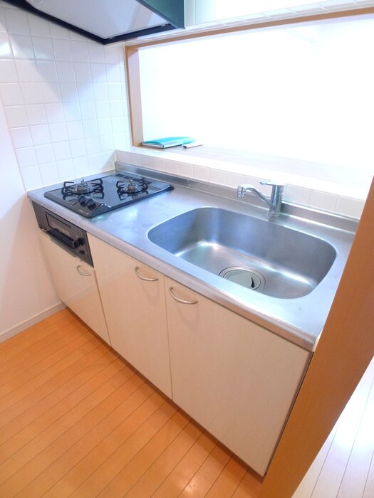 ウィッシュ・スクエア・イーストの物件内観写真