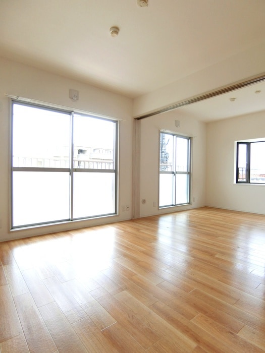 ヤマダマンションの物件内観写真