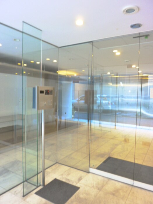 レジディア新川(101)の物件外観写真