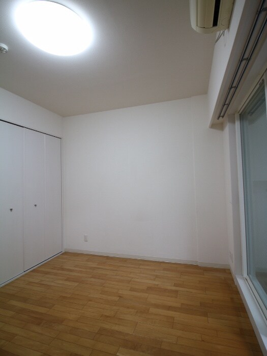 レジディア新川(101)の物件内観写真