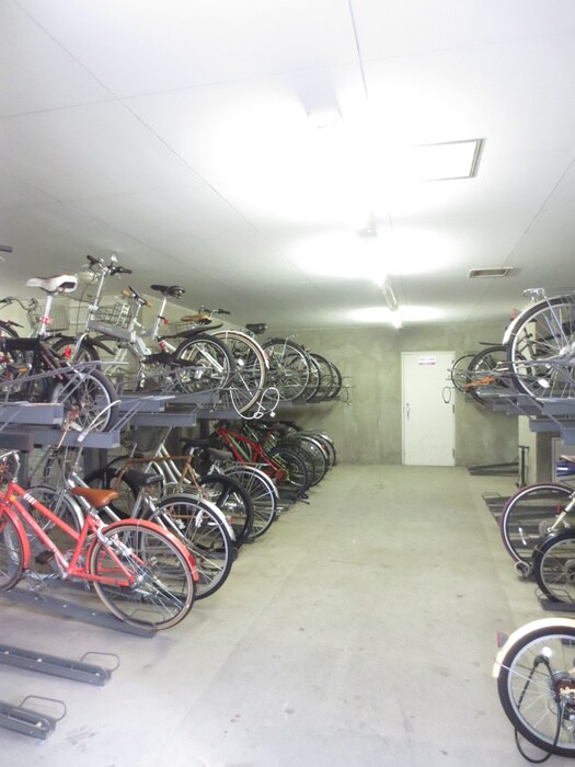 レジディア新川(101)の物件外観写真