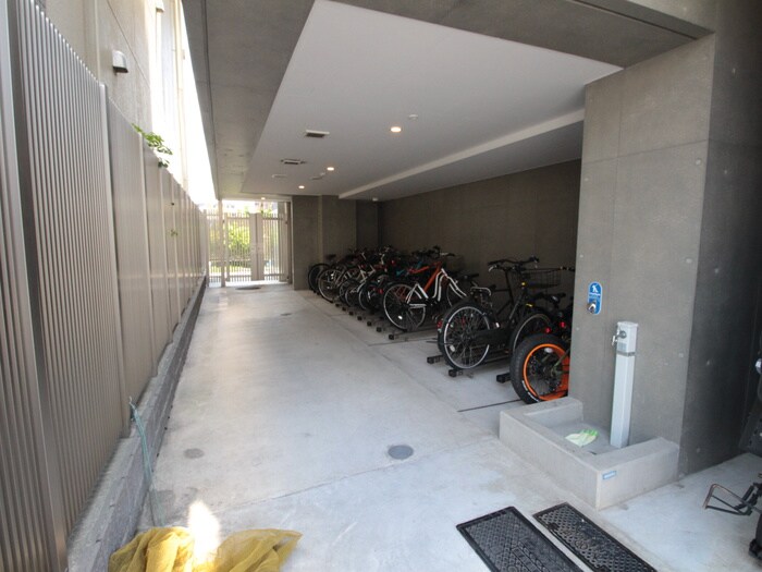 リバーテラス月島の物件外観写真