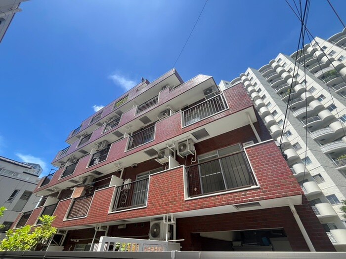 ベラパルト三田(206)の物件外観写真