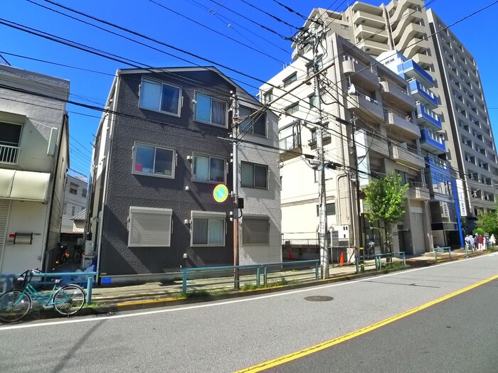 エルプレミア梅島の物件外観写真