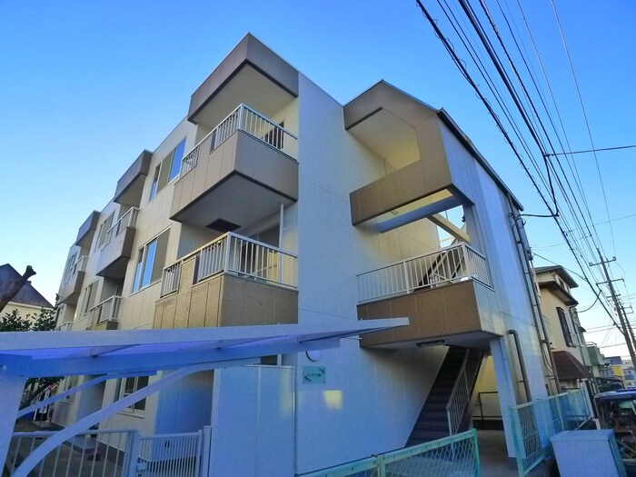 アンソレイエ松戸の物件外観写真