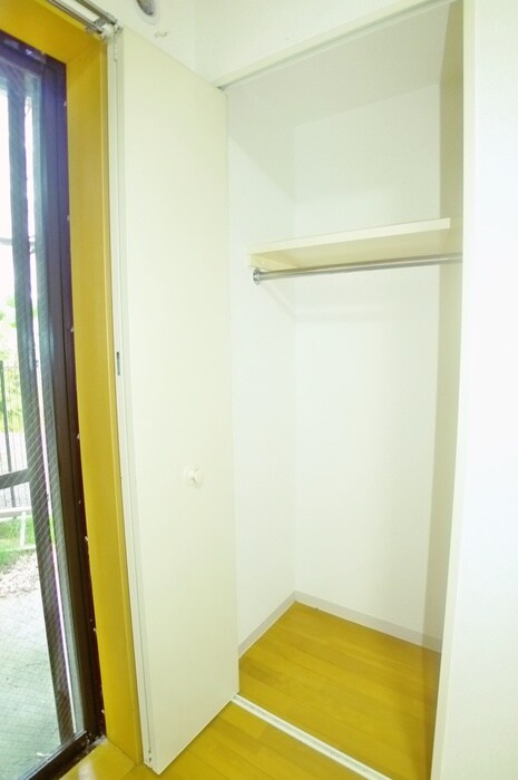 ロイヤル・クレストの物件内観写真