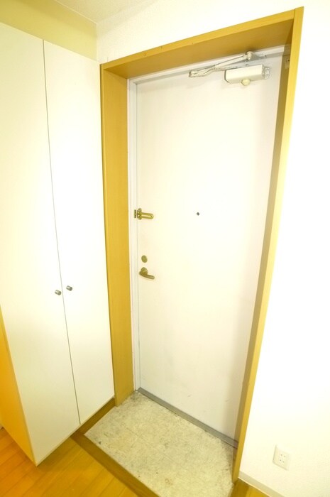 ロイヤル・クレストの物件内観写真