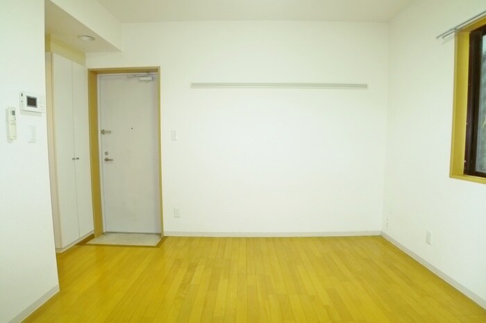 ロイヤル・クレストの物件内観写真