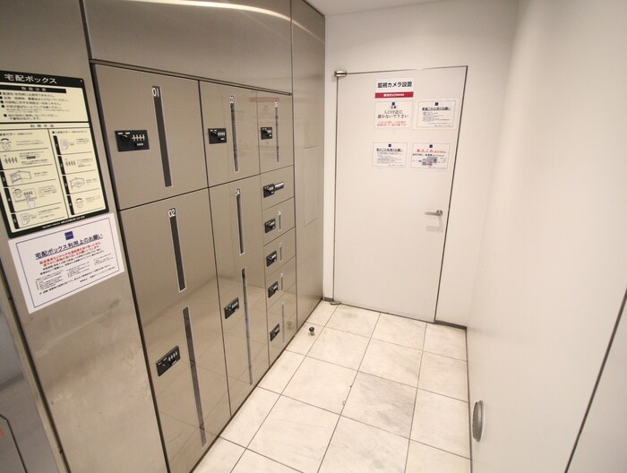 レジディア新川(215)の物件外観写真