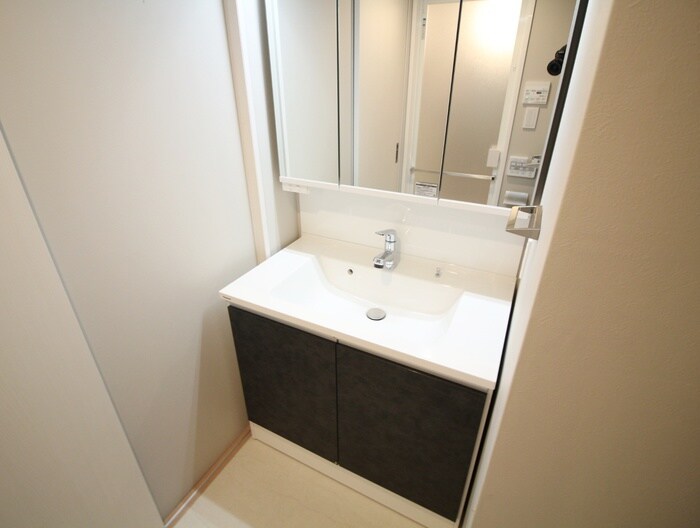 レジディア新川(215)の物件内観写真