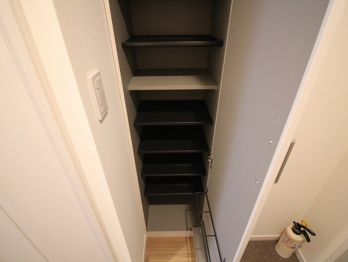 レジディア新川(215)の物件内観写真