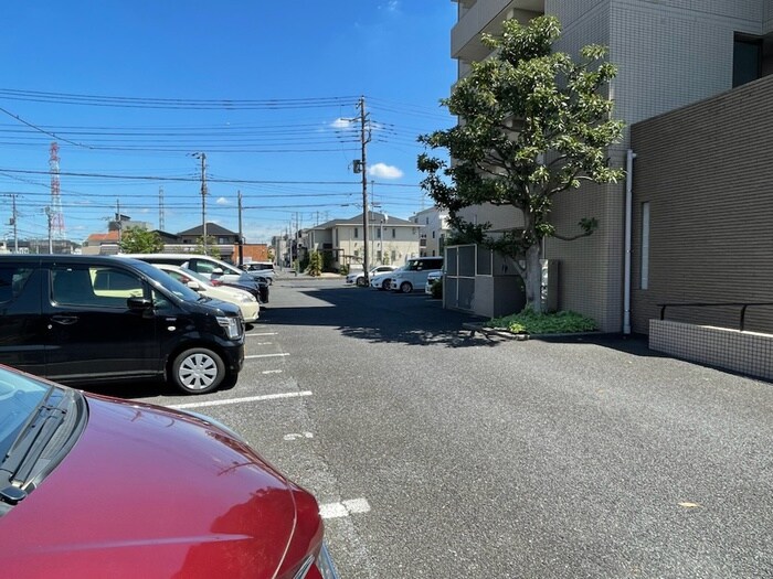 グラントゥ－ルスの物件外観写真