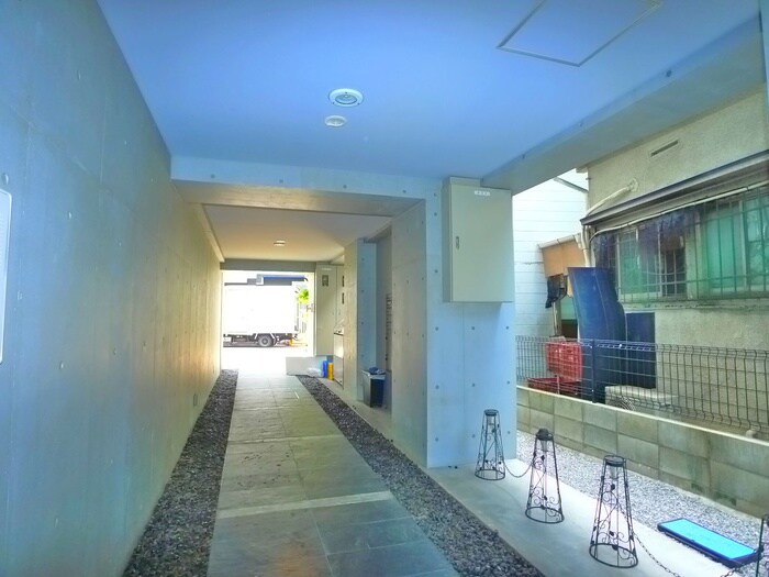 Ｌｉｌｙ´ｓ　Ｇａｒｄｅｎの物件外観写真