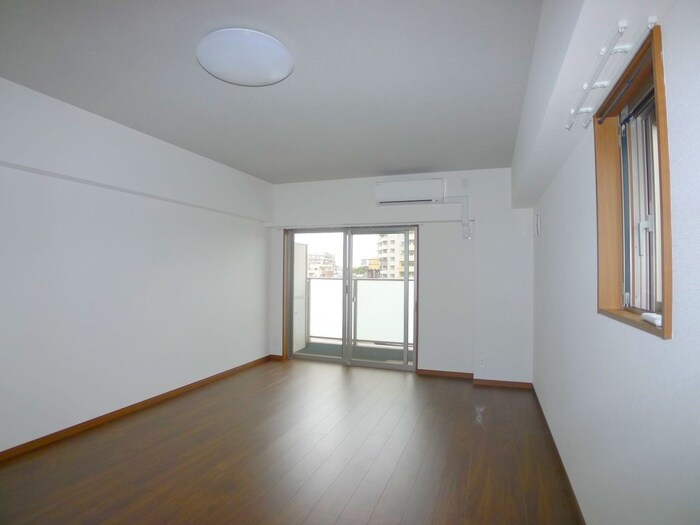 Ｌｉｌｙ´ｓ　Ｇａｒｄｅｎの物件内観写真