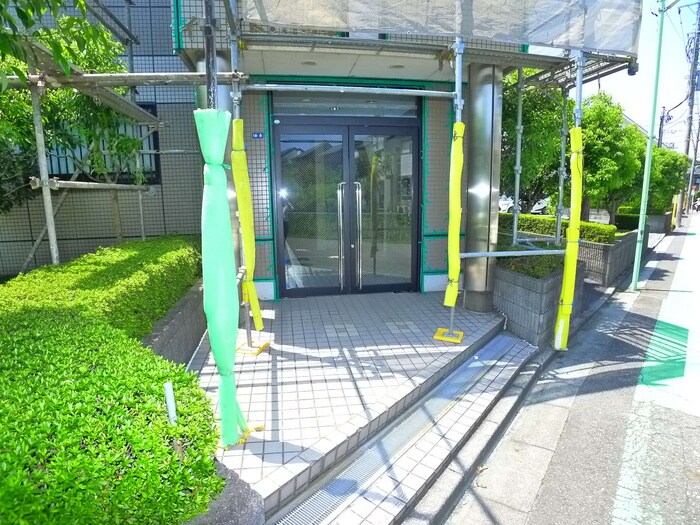 イ－ストリッチの物件外観写真