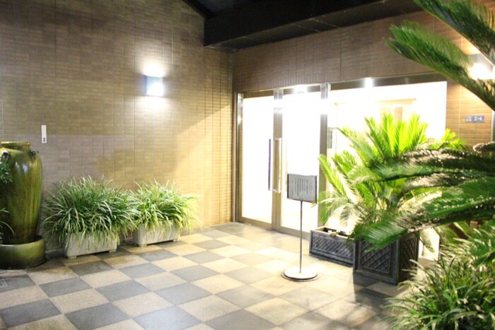 メゾンドシャングリラの物件外観写真