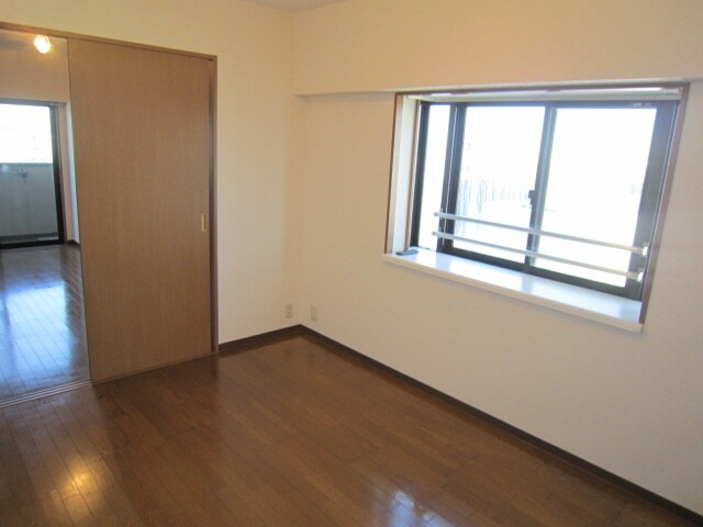 メゾンドシャングリラの物件内観写真