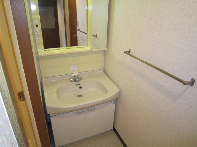 メゾンドシャングリラの物件内観写真