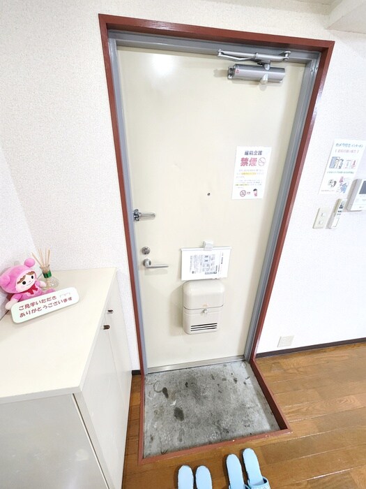 ビバリ－ヒルズＡの物件内観写真