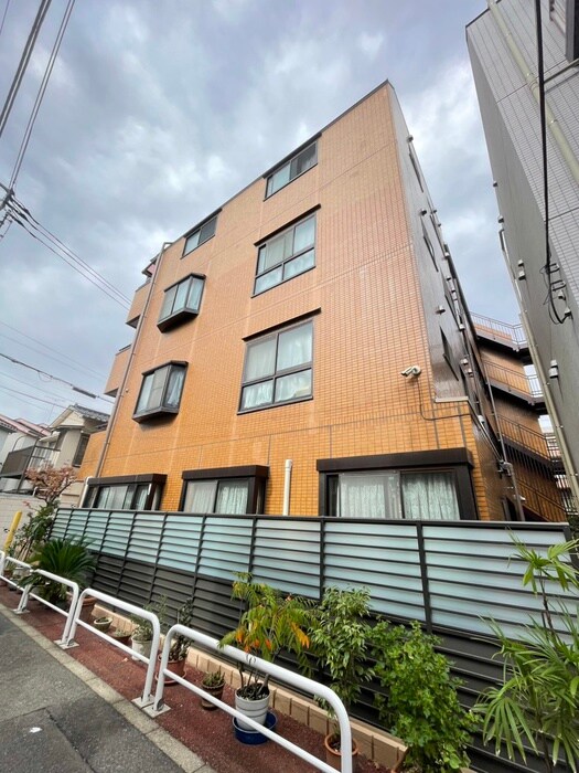 ドミ－ル板橋本町の物件外観写真