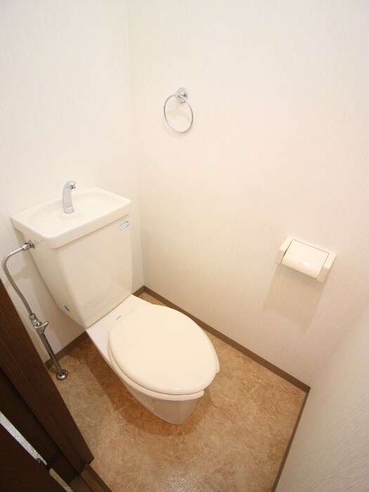 ドミ－ル板橋本町の物件内観写真