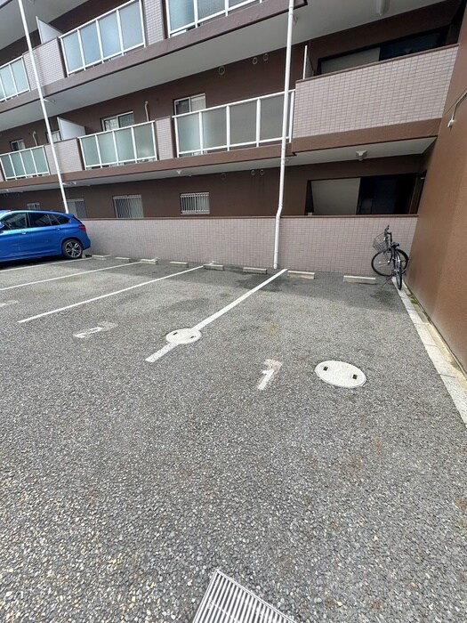 グランコート草加の物件外観写真