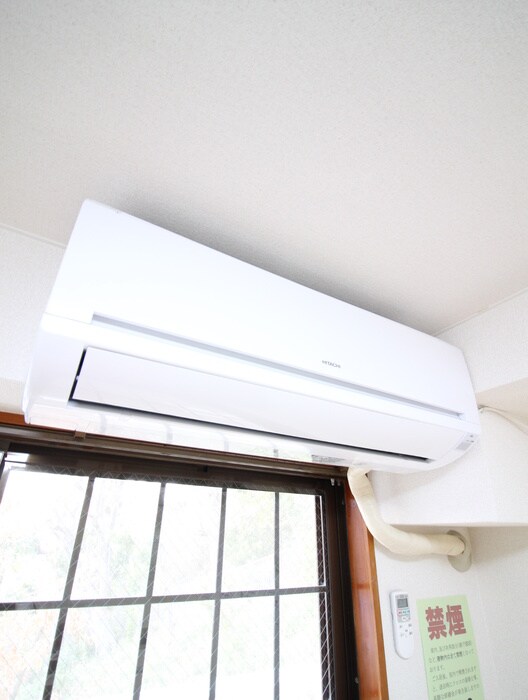 ビバリ－ヒルズＣの物件内観写真