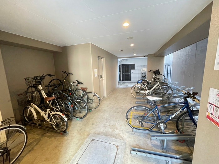 ｶﾞﾘｼｱ森下ｴｽﾄｩﾃﾞｨｵⅢ(1102)の物件外観写真