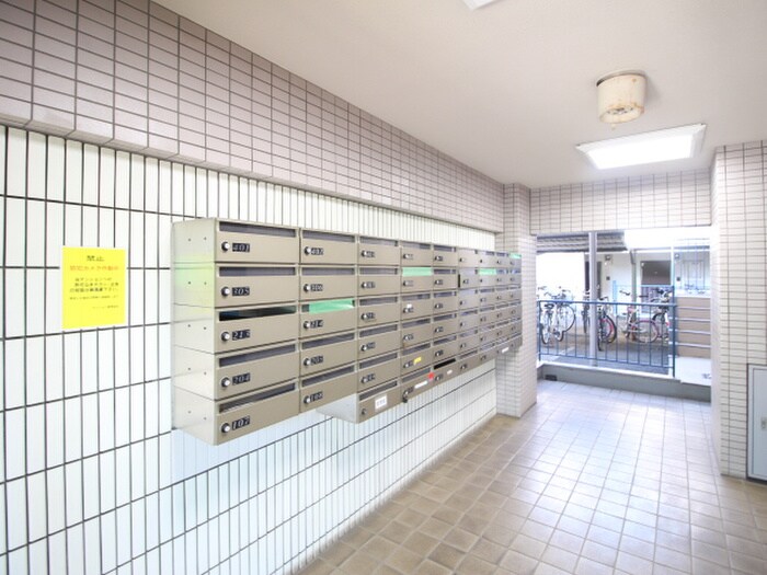 サアラ府中の物件外観写真