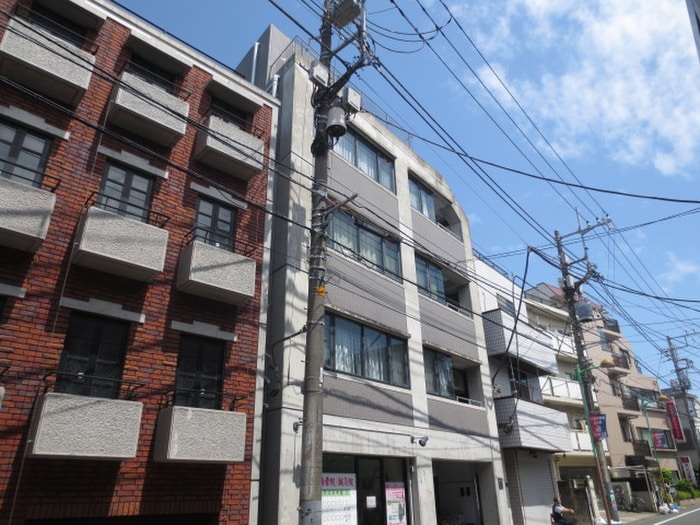 ヴァンヴェ－ル学芸大学の物件外観写真